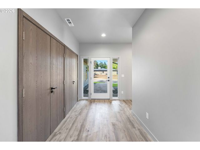 1118 Talus Way, Port Orford, OR 97465