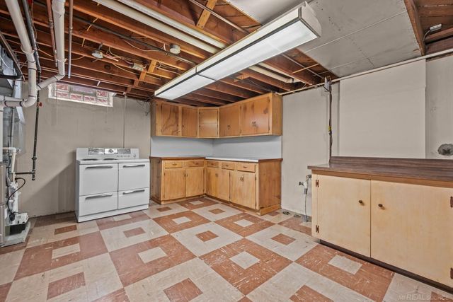 26312 Princeton Street, St Clair Shores, MI 48080