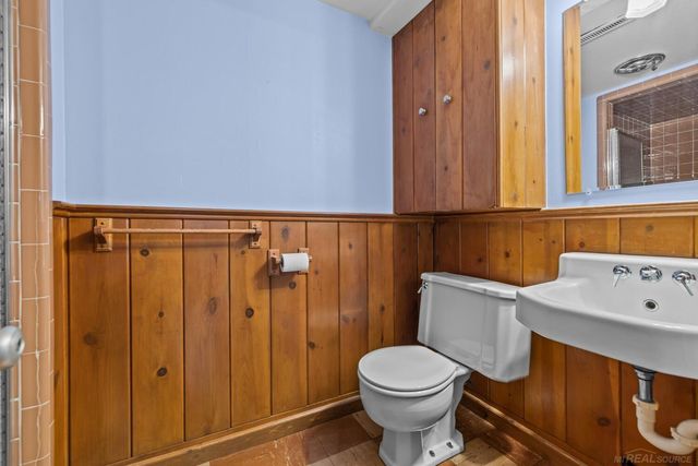 26312 Princeton Street, St Clair Shores, MI 48080