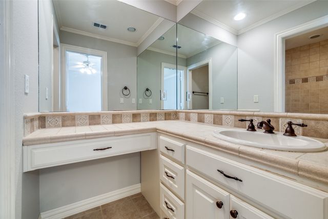 5429 Richard Avenue, Dallas, TX 75206