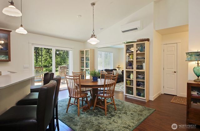 6545 Cultus Bay Road, Clinton, WA 98236