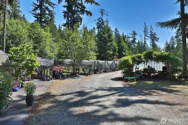 6545 Cultus Bay Road, Clinton, WA 98236