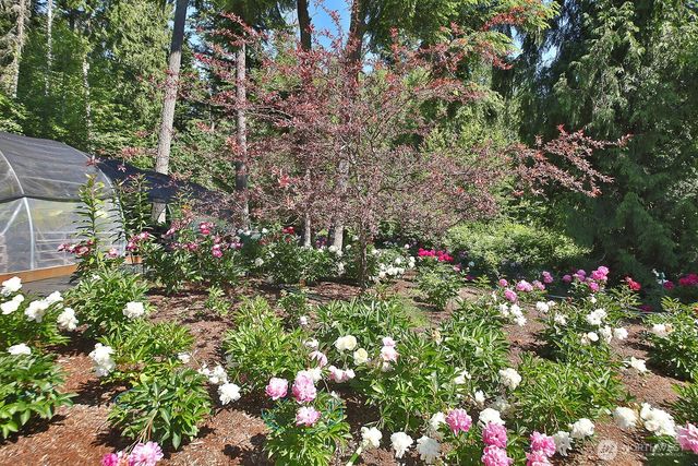 6545 Cultus Bay Road, Clinton, WA 98236
