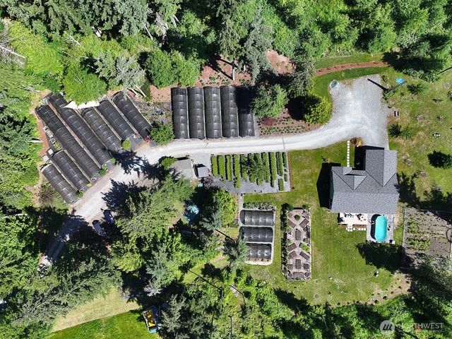 6545 Cultus Bay Road, Clinton, WA 98236