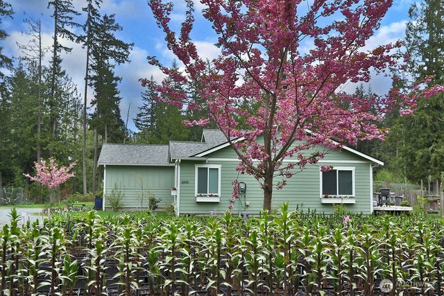 6545 Cultus Bay Road, Clinton, WA 98236
