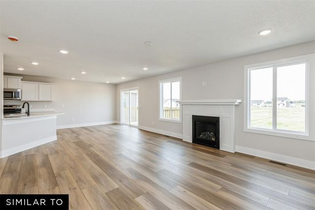 2009 Waller Avenue, Norwalk, IA 50211