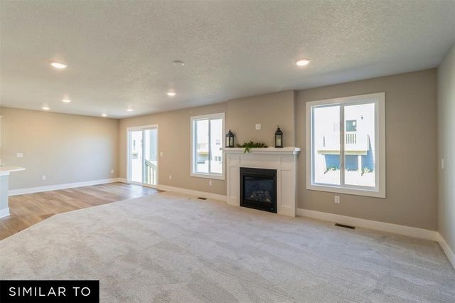 2009 Waller Avenue, Norwalk, IA 50211
