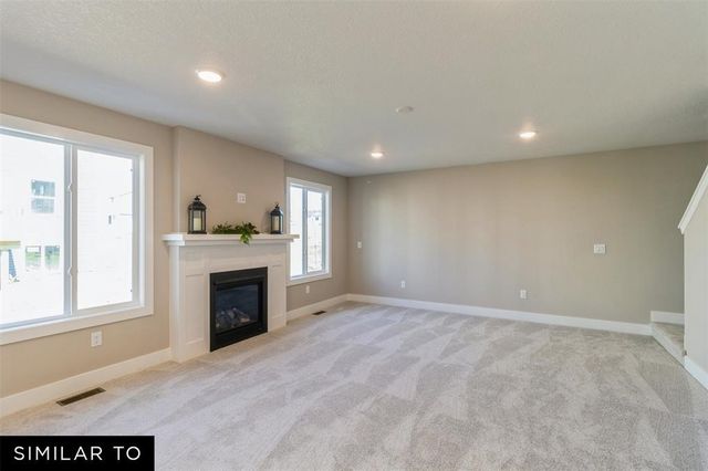 2009 Waller Avenue, Norwalk, IA 50211