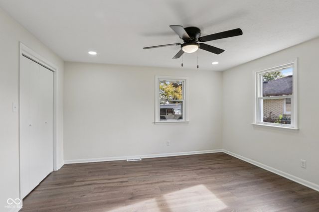 4127 Greenfield Drive, Anderson, IN 46013