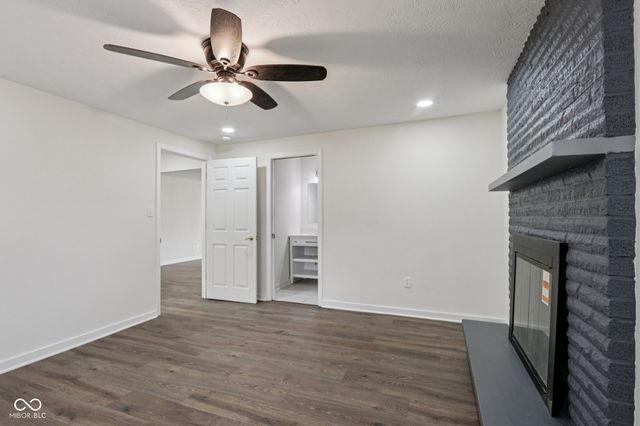 4127 Greenfield Drive, Anderson, IN 46013