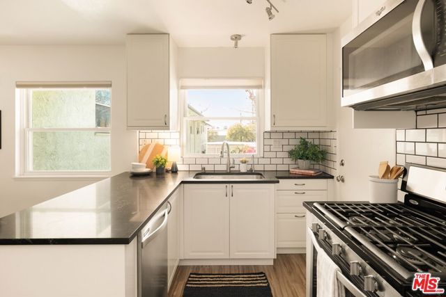 3641 Kalsman Drive 4, Los Angeles, CA 90016