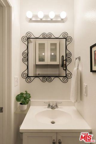 3641 Kalsman Drive 4, Los Angeles, CA 90016