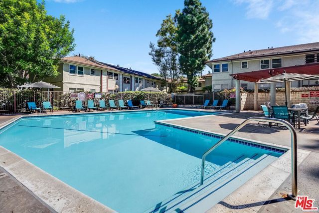 3641 Kalsman Drive 4, Los Angeles, CA 90016