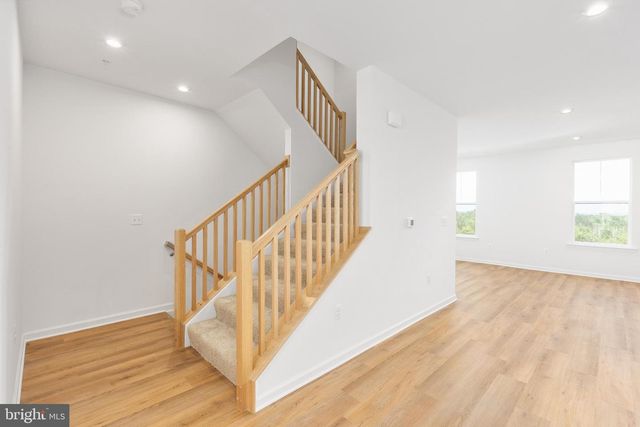 20876 MURRY FALLS TER, Ashburn, VA 20147