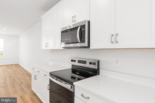 20876 MURRY FALLS TER, Ashburn, VA 20147