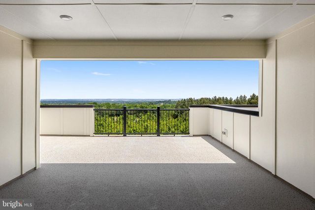 20876 MURRY FALLS TER, Ashburn, VA 20147