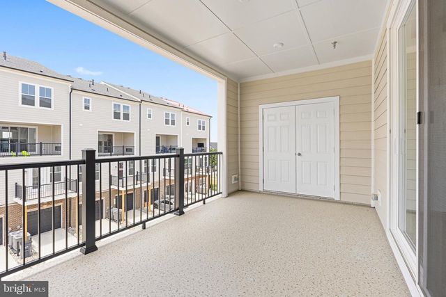 20876 MURRY FALLS TER, Ashburn, VA 20147
