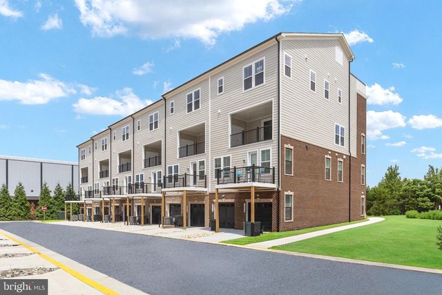 20876 MURRY FALLS TER, Ashburn, VA 20147