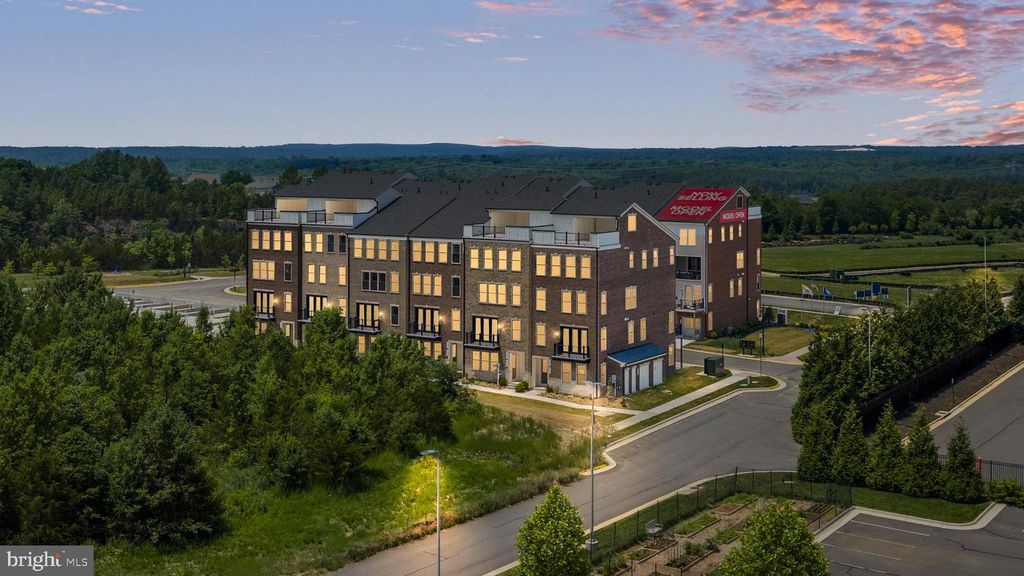 20876 MURRY FALLS TER, Ashburn, VA 20147