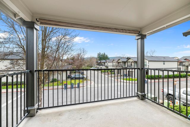 185 Logan Avenue, Central Point, OR 97502