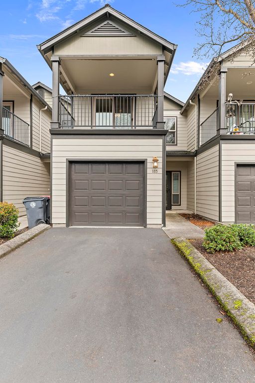 185 Logan Avenue, Central Point, OR 97502