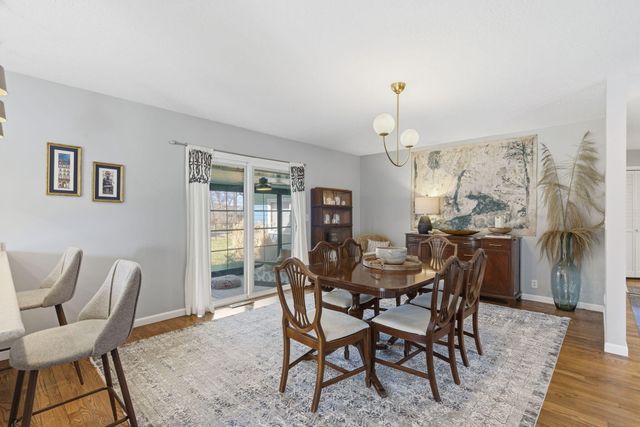 174 Lakeshore Drive S, Blue Eye, MO 65611