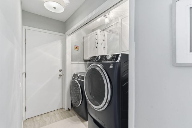 174 Lakeshore Drive S, Blue Eye, MO 65611