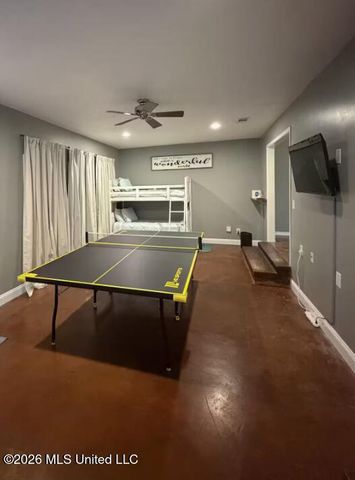 33 Woodbine Drive, Gulfport, MS 39507