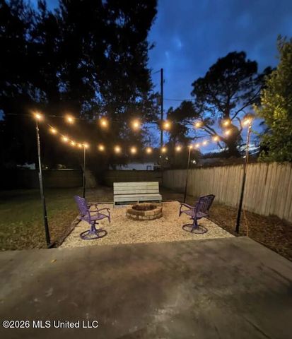 33 Woodbine Drive, Gulfport, MS 39507