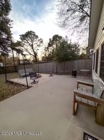 33 Woodbine Drive, Gulfport, MS 39507