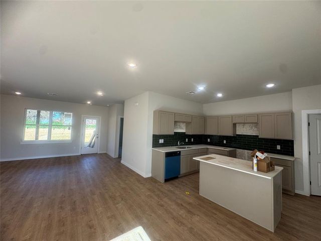 7231 S Douglas, Guthrie, OK 73044
