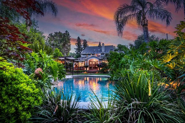 6533 Landis Ave, Carmichael, CA 95608