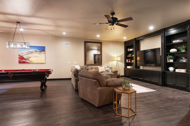6533 Landis Ave, Carmichael, CA 95608