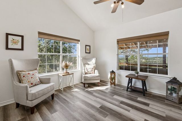 114 Solar Hill, Kerrville, TX 78028