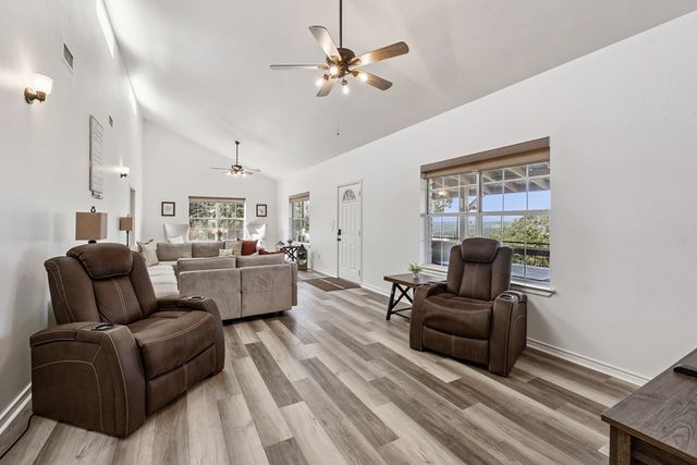 114 Solar Hill, Kerrville, TX 78028