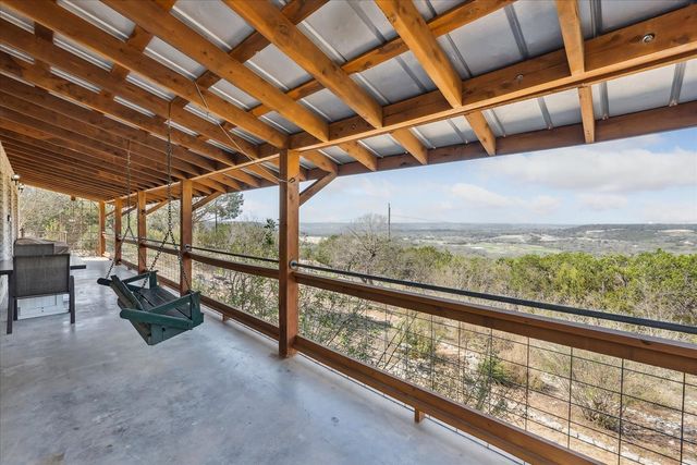 114 Solar Hill, Kerrville, TX 78028