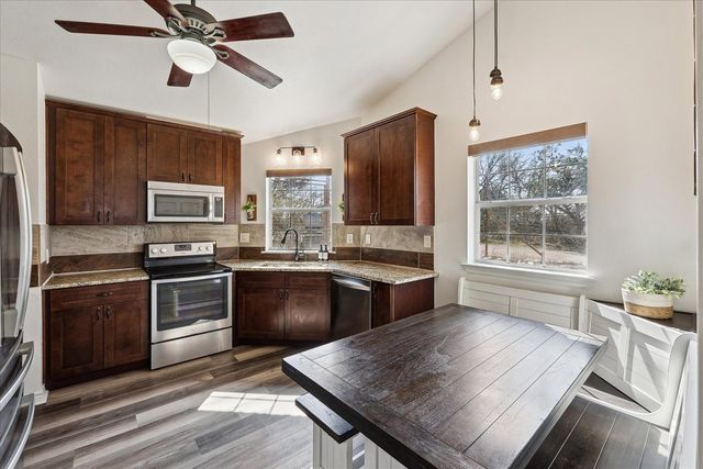 114 Solar Hill, Kerrville, TX 78028