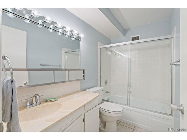 645 S Alton Way 40-10B, Denver, CO 80247
