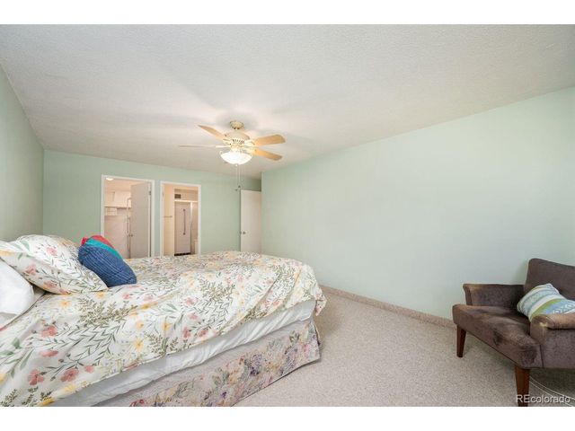 645 S Alton Way 40-10B, Denver, CO 80247