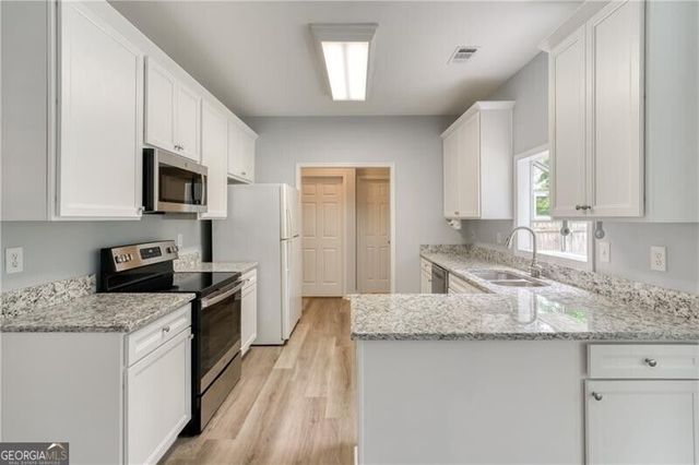 355 Lamme Chase, Johns Creek, GA 30097