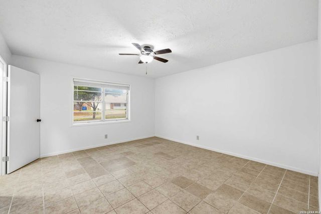 301 Manor dr A, Kerrville, TX 78028