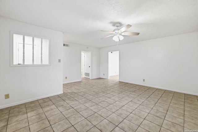 301 Manor dr A, Kerrville, TX 78028