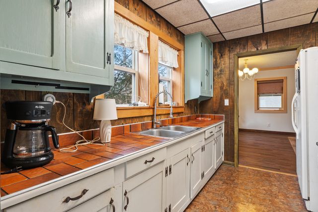 4805 Taft Highway, Signal Mountain, TN 37377