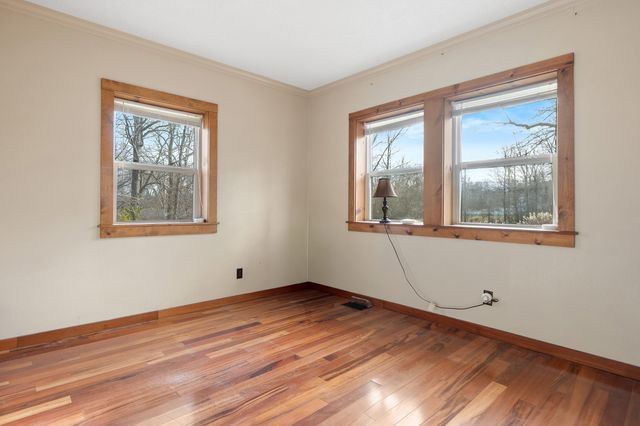 4805 Taft Highway, Signal Mountain, TN 37377