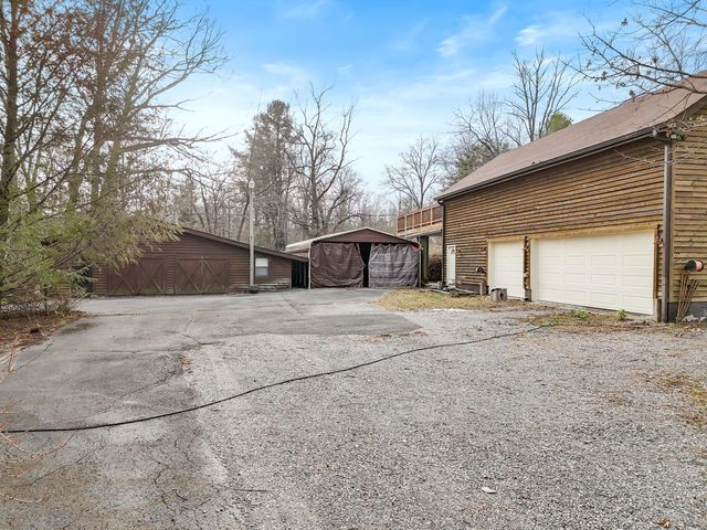 4805 Taft Highway, Signal Mountain, TN 37377