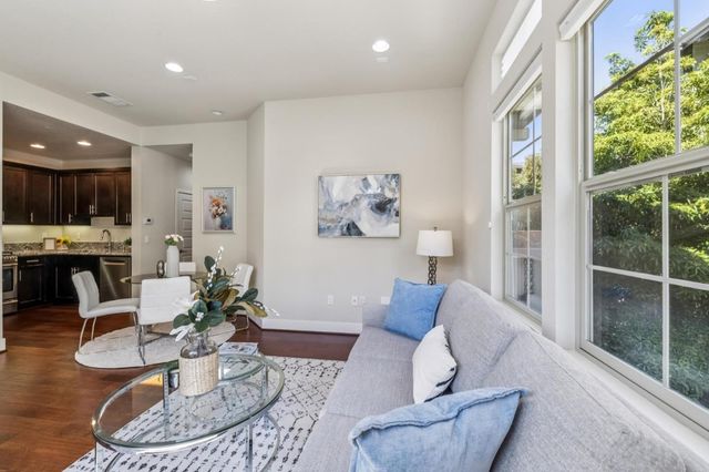 418 Chapman Lane, San Mateo, CA 94403