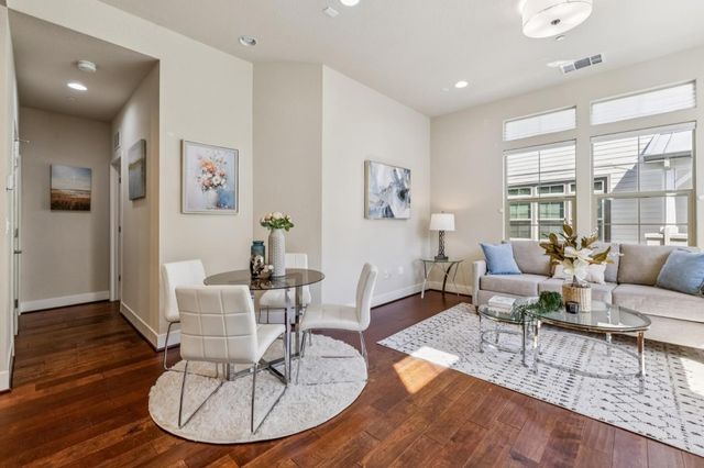 418 Chapman Lane, San Mateo, CA 94403