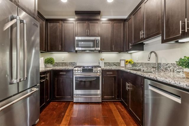 418 Chapman Lane, San Mateo, CA 94403