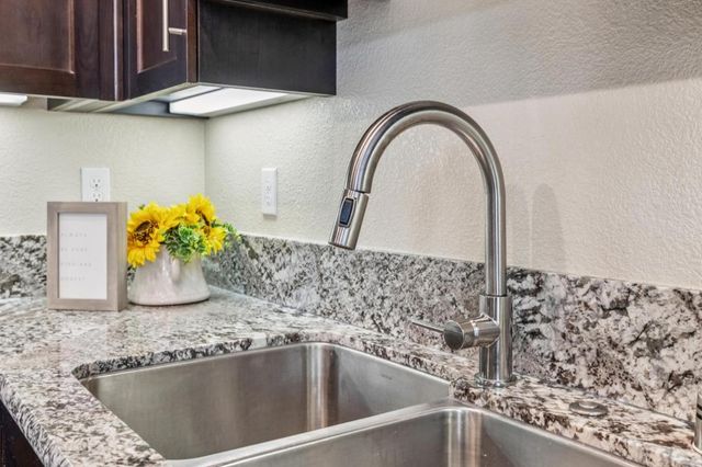 418 Chapman Lane, San Mateo, CA 94403