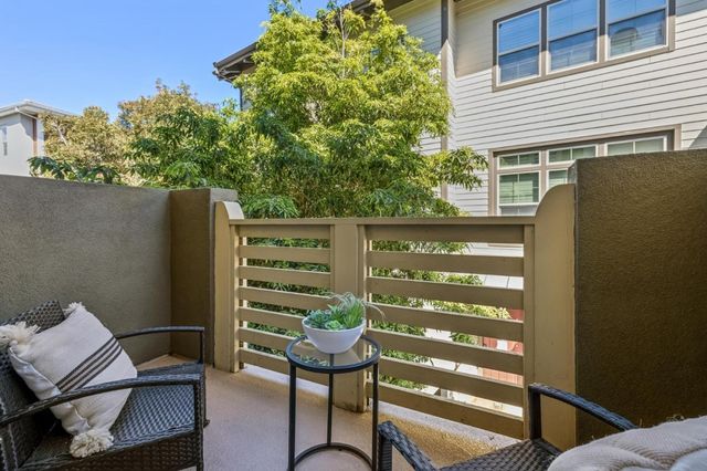 418 Chapman Lane, San Mateo, CA 94403